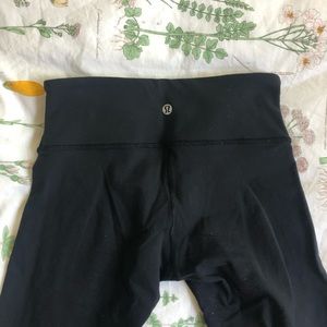 Lululemon black long leggings!